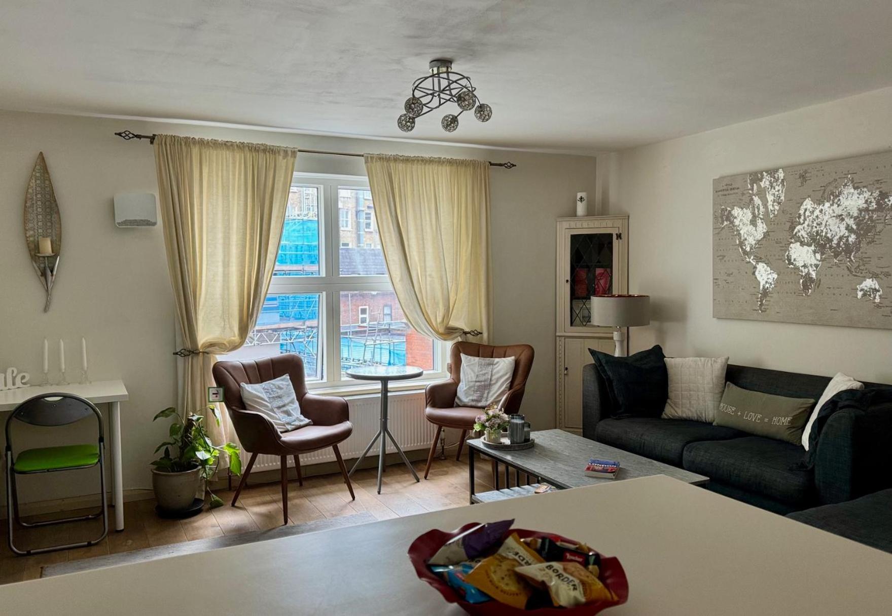 Super Beautiful Three Bedroom * Londra